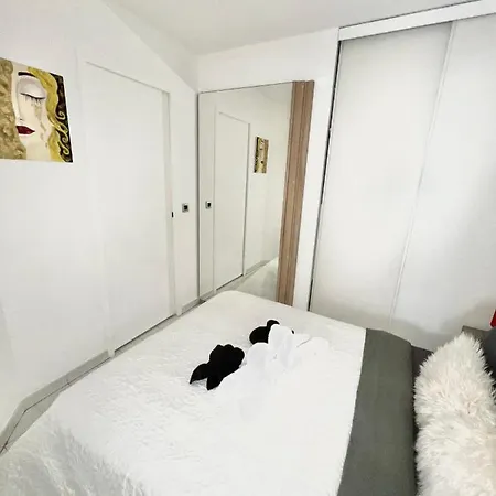 Apartment Vue Sur Proche Monaco